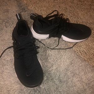 Black Women’s Nike Sneaker